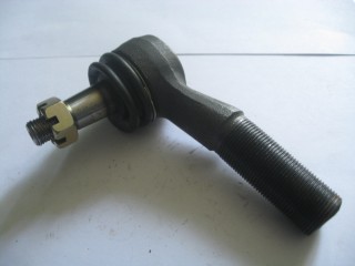 наконечник поперечной рулевой тяги М24Х1,5Х16 L (резьба R) 